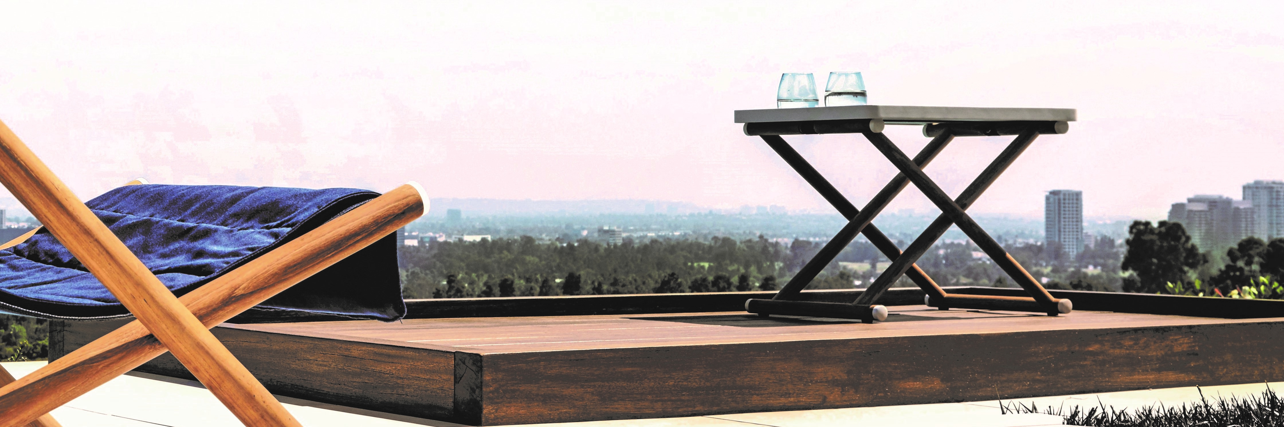 Gloster Furniture Seating Arrangement